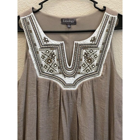 LUXOLOGY Sleeveless Shift Dress Size 8 Beige - Picture 2 of 12